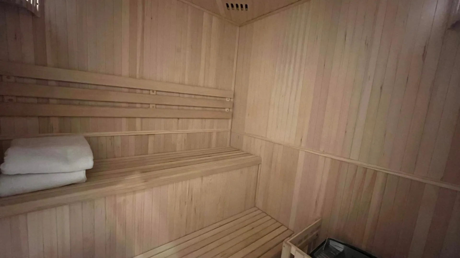 Mercier De Montigny - Les Chambres Du Beffroi - Spa Et Massage Fougeres 0*,